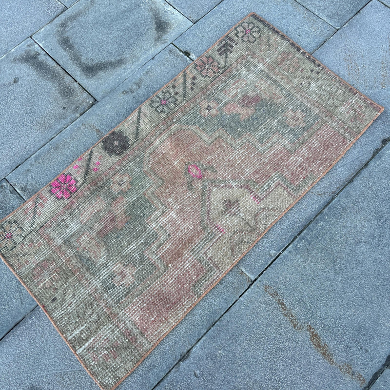 Handwoven Vintage Turkish Anatolian Oushak Rug with Colorful Designs for Entryway