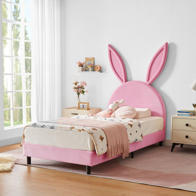 Structure de lit de jour simple rembourré pour enfants Cimahi, lit plateforme simple avec tête de lit en carton, bois