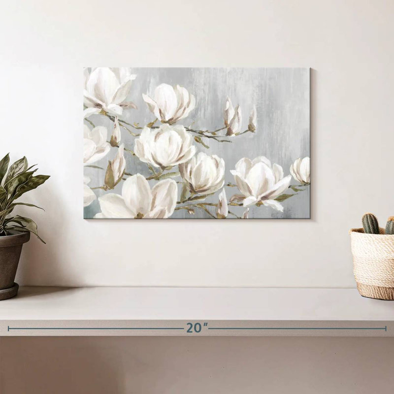 Magnolia Harnek en fleurs, H 8 po x l 12 po