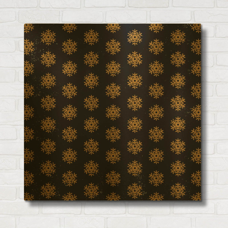 «Nutcracker Pattern Bright II» par Ryan Fowler, art mural en métal doré, 36 po x 36 po, 36 po x 36 po