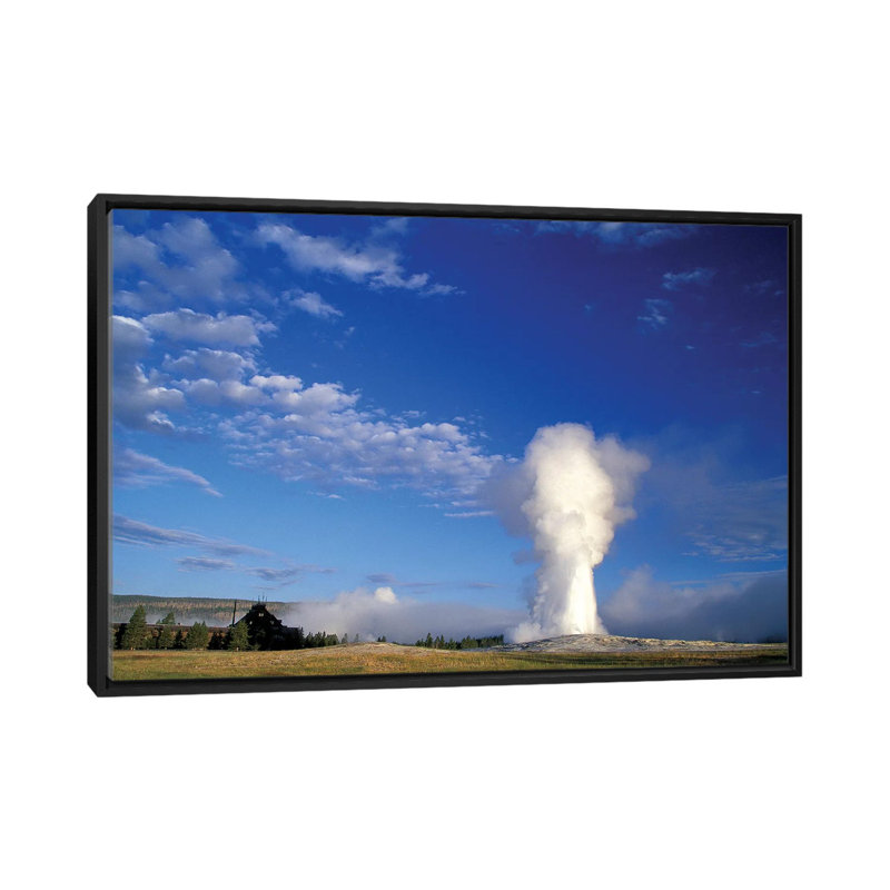 « touring old fidèle geyser », impression sur toile, H 18 po x l 26 po x P 1,5 po, Toile avec cadre noir, Pas de tapis