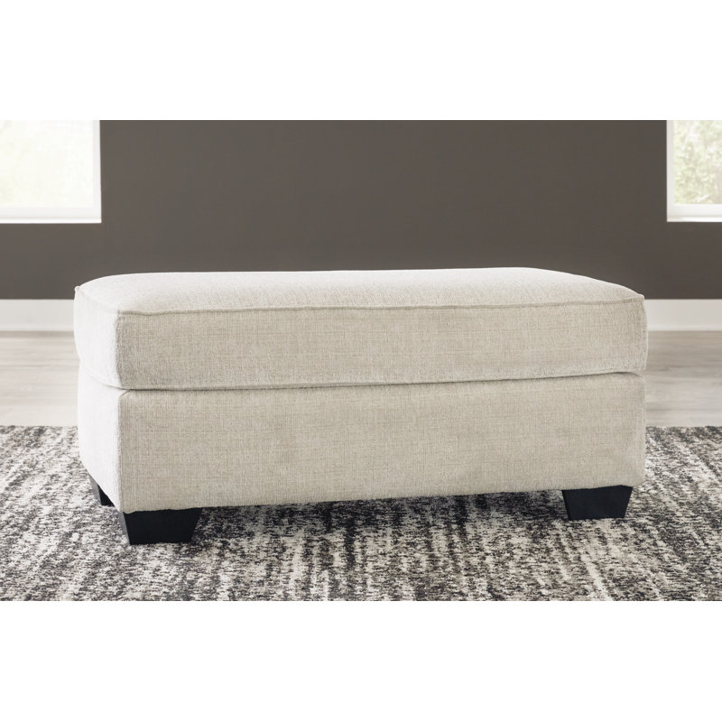 Krishonda Ottoman