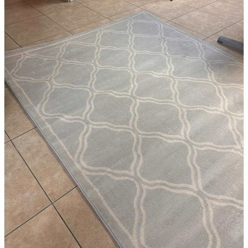 Raia Rug, Rectangle 5' x 7'