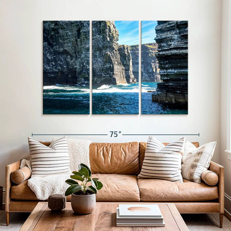Nicci Sea Cliffs, 42" H x 65" W