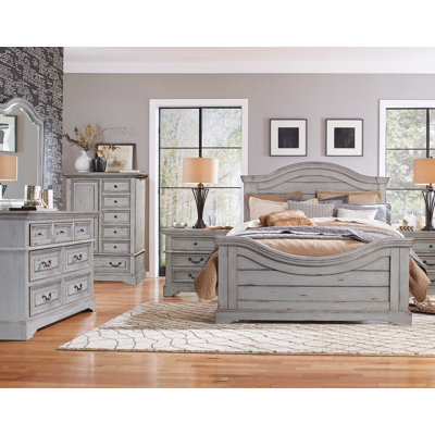 Stonebrook 6 Piece Bedroom Set - Light