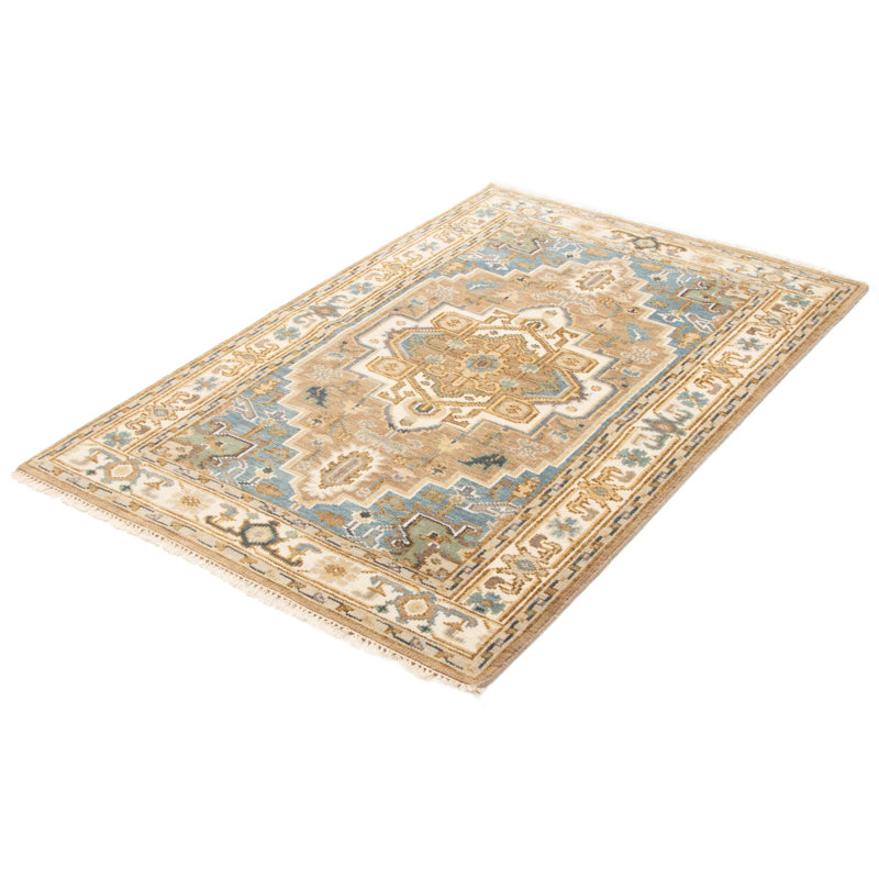 Tapis beige en laine noué à la main 5 pi 2 po x 7 pi 11 po Jules Serapi