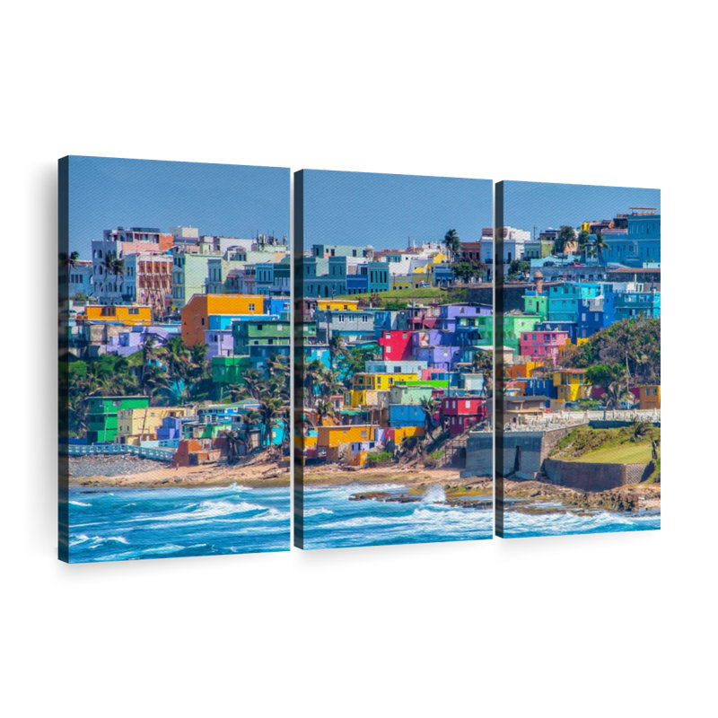 «Vibrant Seaside Town» sur toile, H 48 po x l 74 po x P 1,25 po