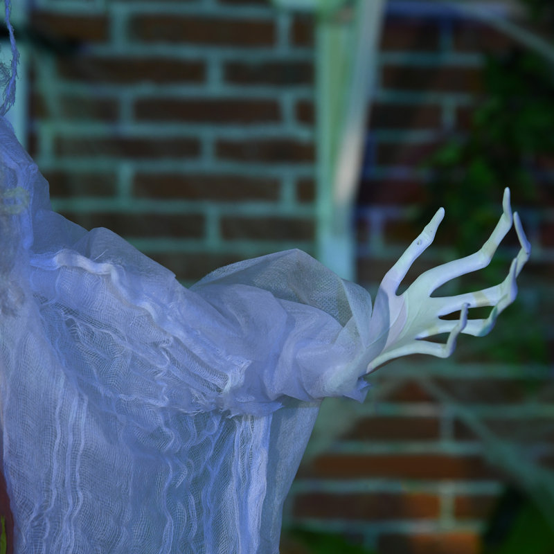 Halloween Figurines & Collectibles