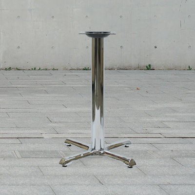 22'' w Cast Iron Cross Base