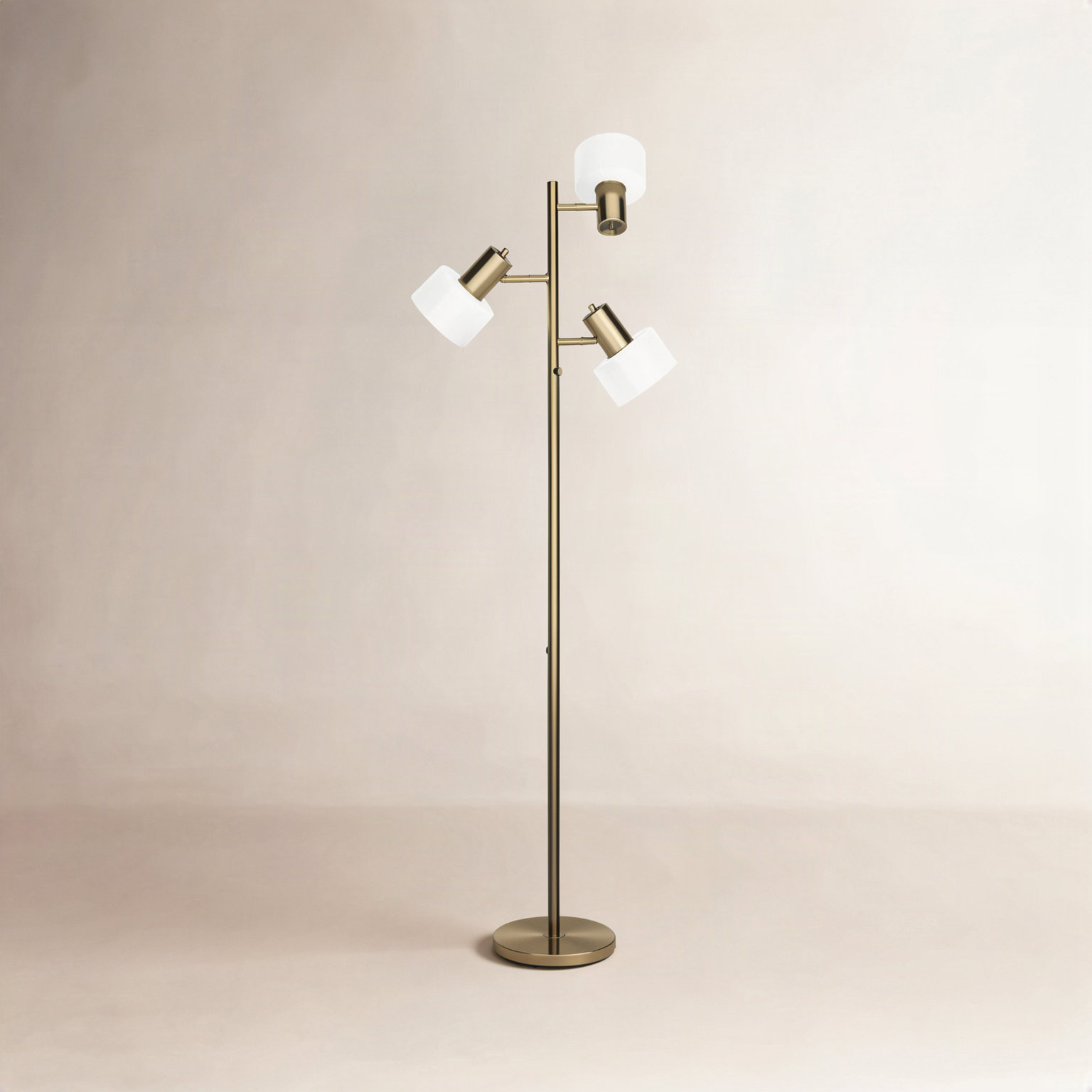 Quintessa 67.5'' Floor Lamp