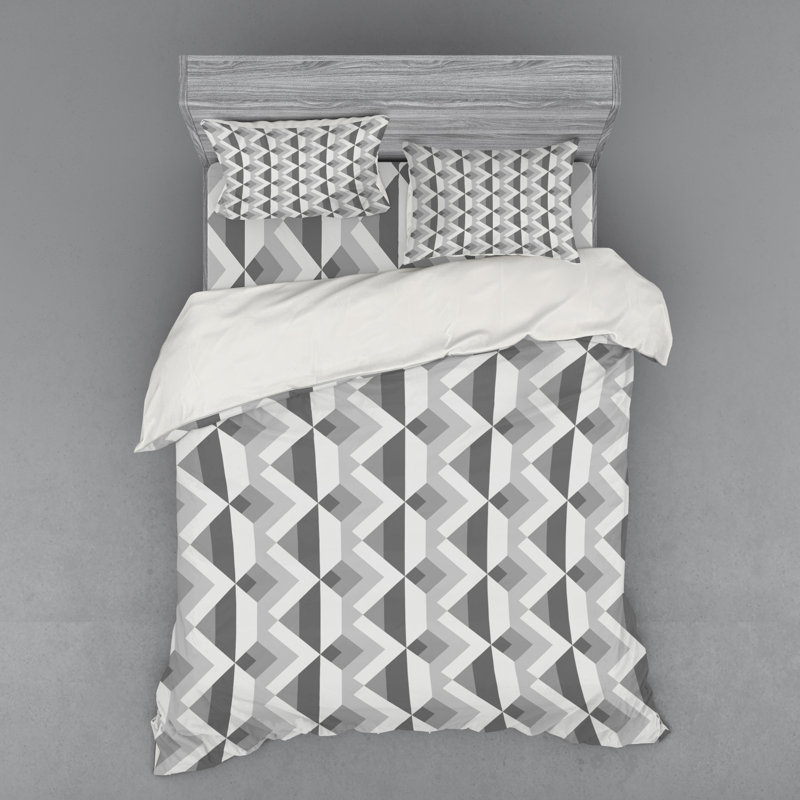 Modern & Contemporary Polyester Geometric Shapes Duvet Cover, Queen Duvet Cover + 3 Additional Pieces
