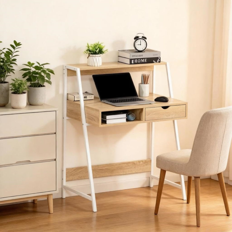 Petit bureau d'ordinateur 31,5 po, structure en acier avec plateau en bois et tiroir de rangement, bureau d'étude peu encombrant avec tablettes ouvertes pour chambre à coucher, dortoir et appartement
