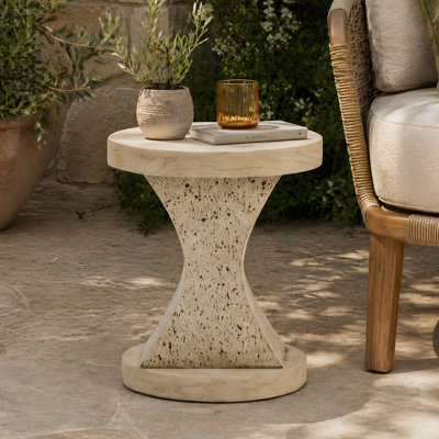 Table de bout ronde 17,5 po