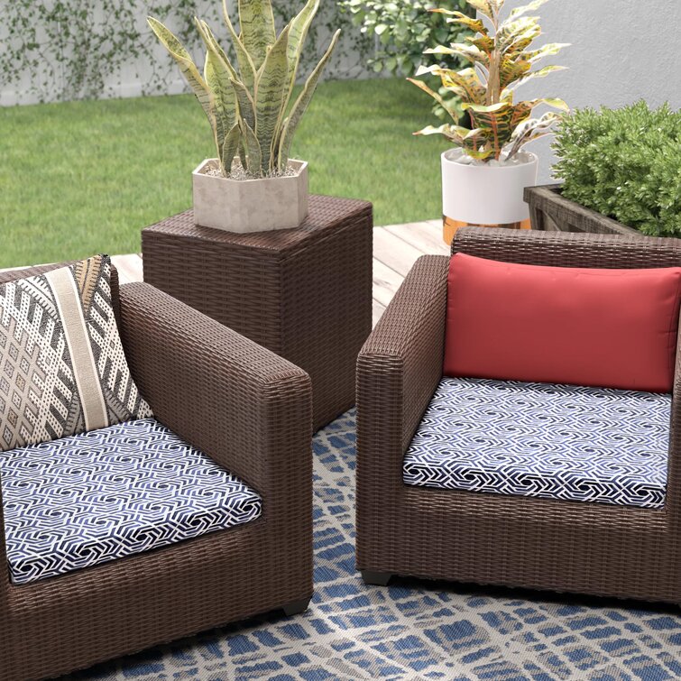 https://assets.wfcdn.com/im/08478444/resize-h755-w755%5Ecompr-r85/8963/89636289/Outdoor+3%27%27+Dining+Chair+Cushion.jpg