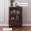 Armoire de rangement en bois de hêtre massif noyer foncé avec portes en verre cannelé