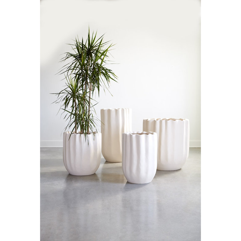 Tulip Flower Planter, 28" H x 19.5" W x 19.5" D