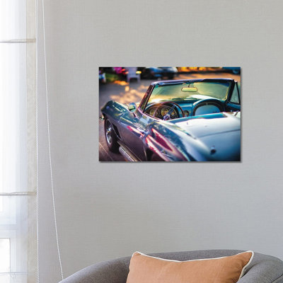 Corvette classique prête pour une croisière par George Oze - Giclée sur toile tendue avec châssis