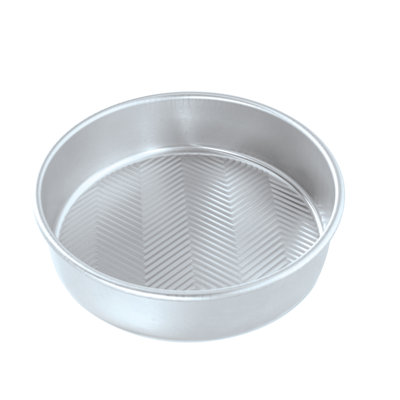 Nordic Ware Prism Round Cake Pan