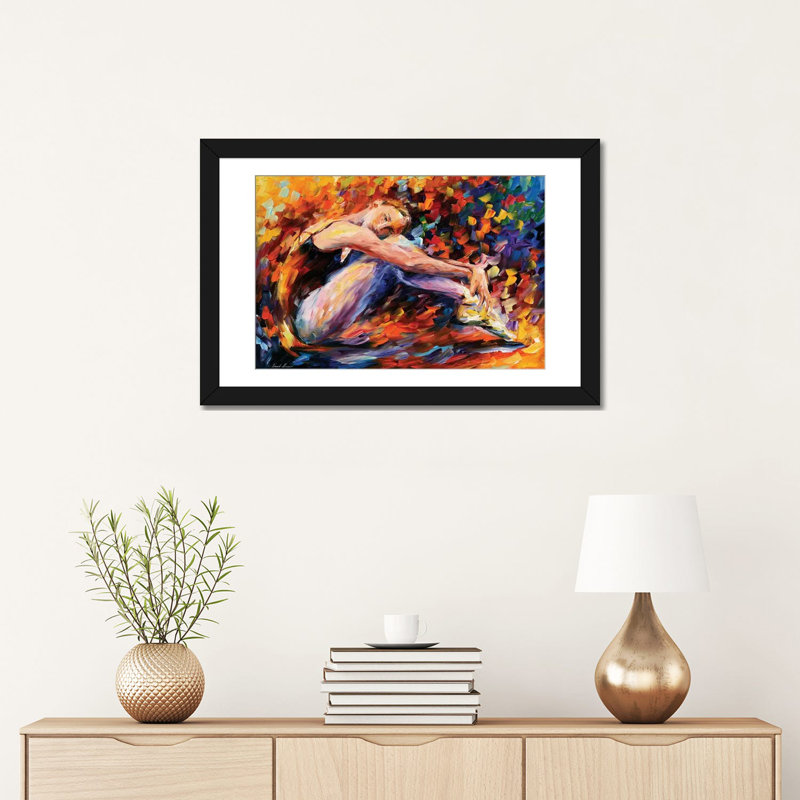 « resting ballerine », art mural sur toile tendue, Papier d'art encadré noir, Blanc, H 16 po x l 24 po x P 1 po