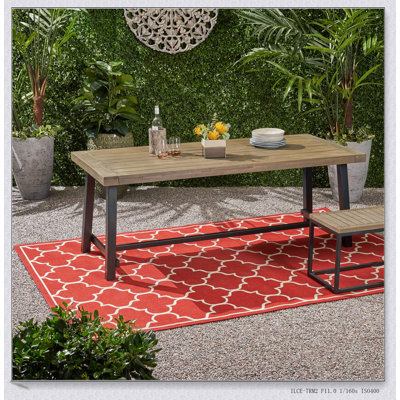 Table de salle à manger d'extérieur durable en bois d'acacia avec structure en métal rustique gris, parfaite pour les rassemblements de patio et de jardin