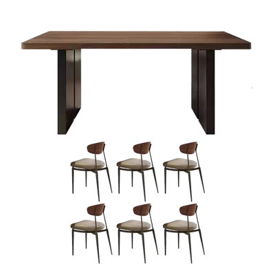 Table de salle à manger de style rétro