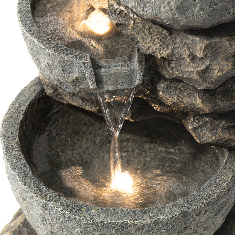 Fontaine en résine avec bols à niveaux