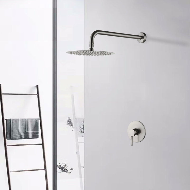Robinet de douche en nickel brossé fixé au mur avec valve incluse - pièce de production robuste en laiton