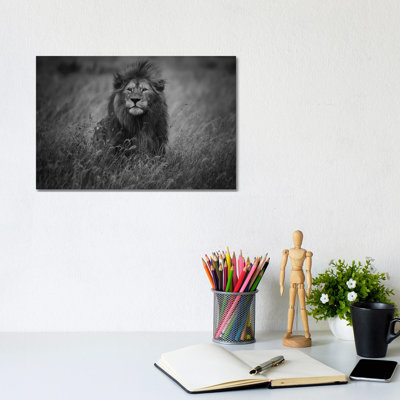 Lion King by Mohammed Alnaser - Wrapped Canvas Gallery-Wrapped Canvas Giclée