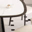Table et chaise de salle à manger rétro-106340262
