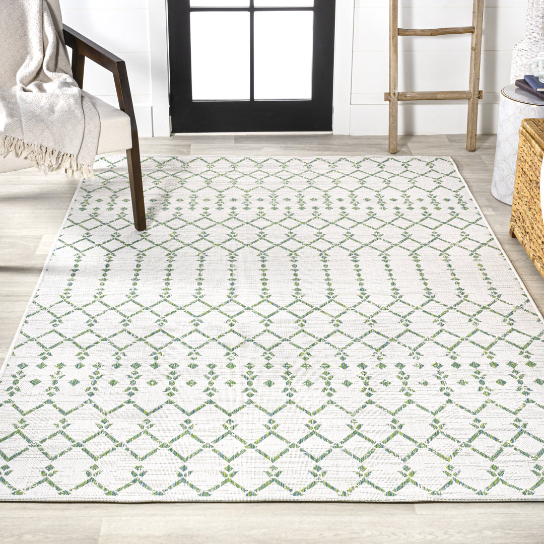 Krystina Moroccan Geometric Textured Weave Green/Ivory Indoor/Outdoor Rug Dakota Fields Rug 