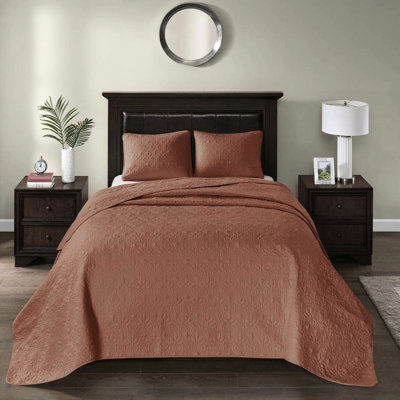 Couvre-lit réversible 3 pièces rouge pour grand lit, avec matelassage pour s'adapter à un matelas haute profondeur, rembourrage confortable en coton prélavé et deux taies décoratives assorties de taille rouge argile, matelas, confort