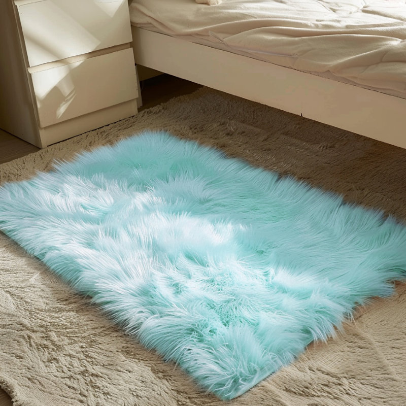 Tapis à poils longs Haja Turquoise, Rectangle de 2 pi x 3 pi