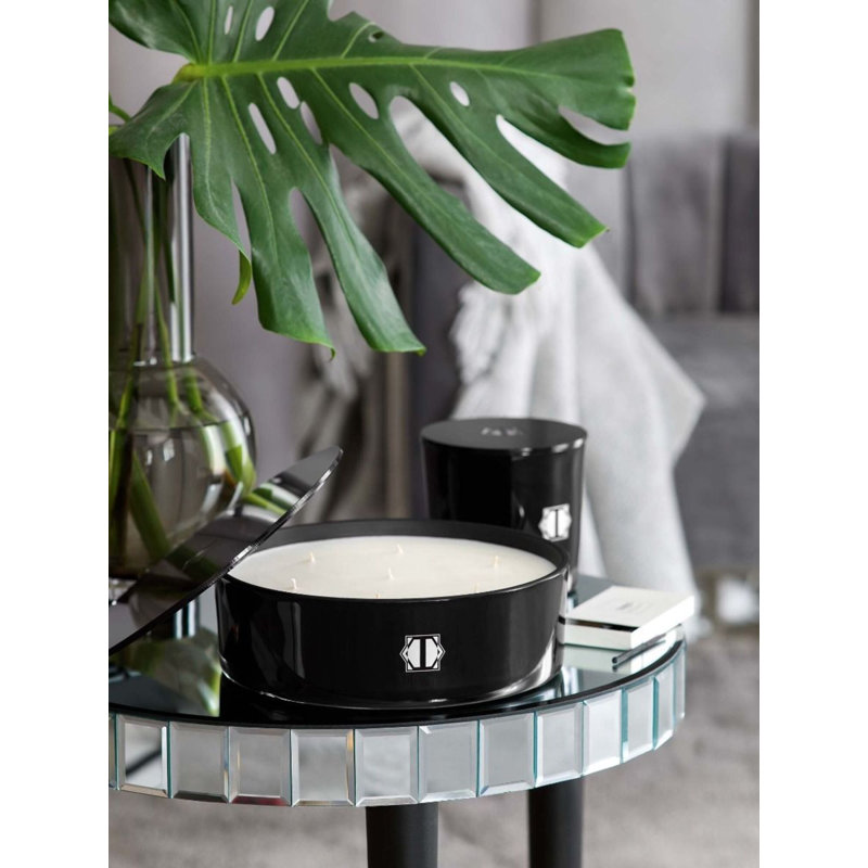 Bergamot and Violet Aromatic Candle