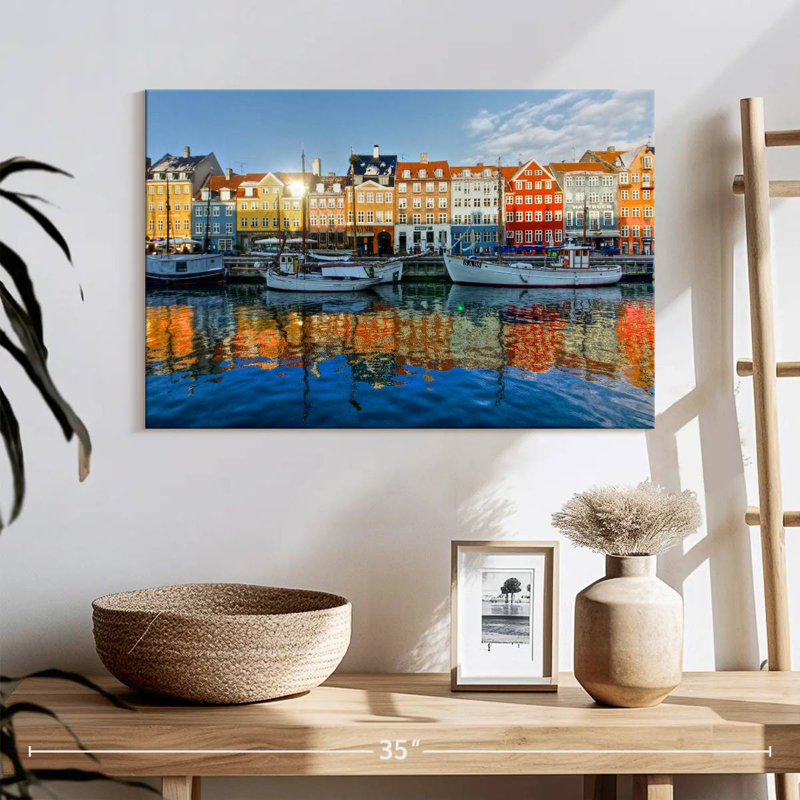 Canal Nicci Nyhavn en Europe, H 16 po x l 24 po
