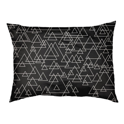 Coussin de conception de lit triangle Campion