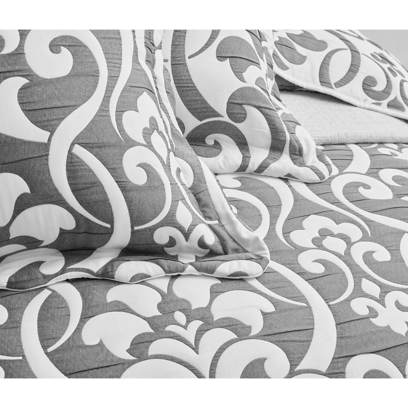 5-Piece Oversized Jacquard Matelasse Floral Damask Bedspread Set Textured Dot Scalled Edge Border, White/Dark Gray Damask