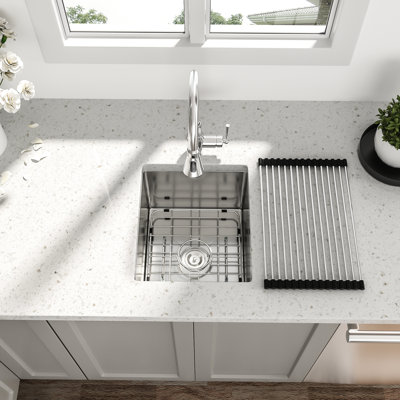 Évier encastrable 13 po - Acier inoxydable Sus304, 9 cuves profondes, simple cuve, pour les tâches quotidiennes de cuisine, acier 13 x 15 x 9, calibre 16, fonctionnel et moderne, nickel brossé