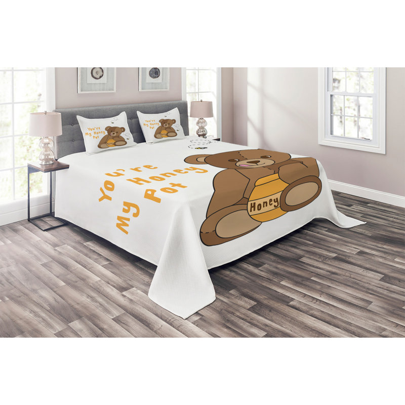 Coverlet, King Bedspread + 2 Shams