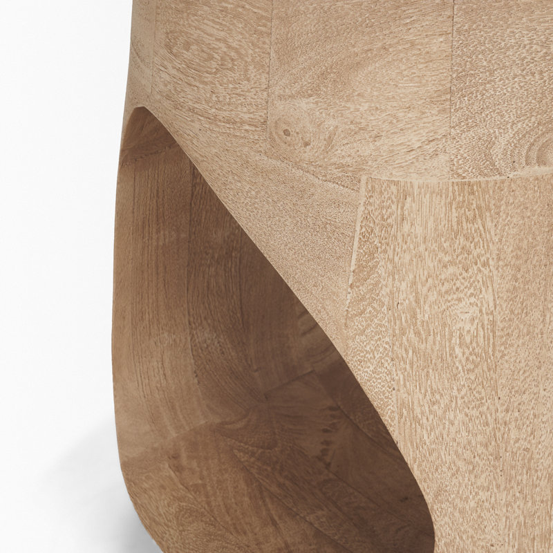 Table d'appoint sculptée Cove, Marron clair