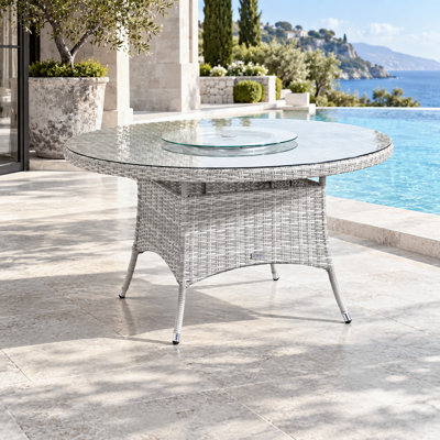 Table de salle à manger d'extérieur en rotin 6 places - structure en aluminium, osier en PE résistant aux rayons UV 2000H, verre trempé de 5 mm et trou pour parasol, conception détachable avec cour arrière pour patio