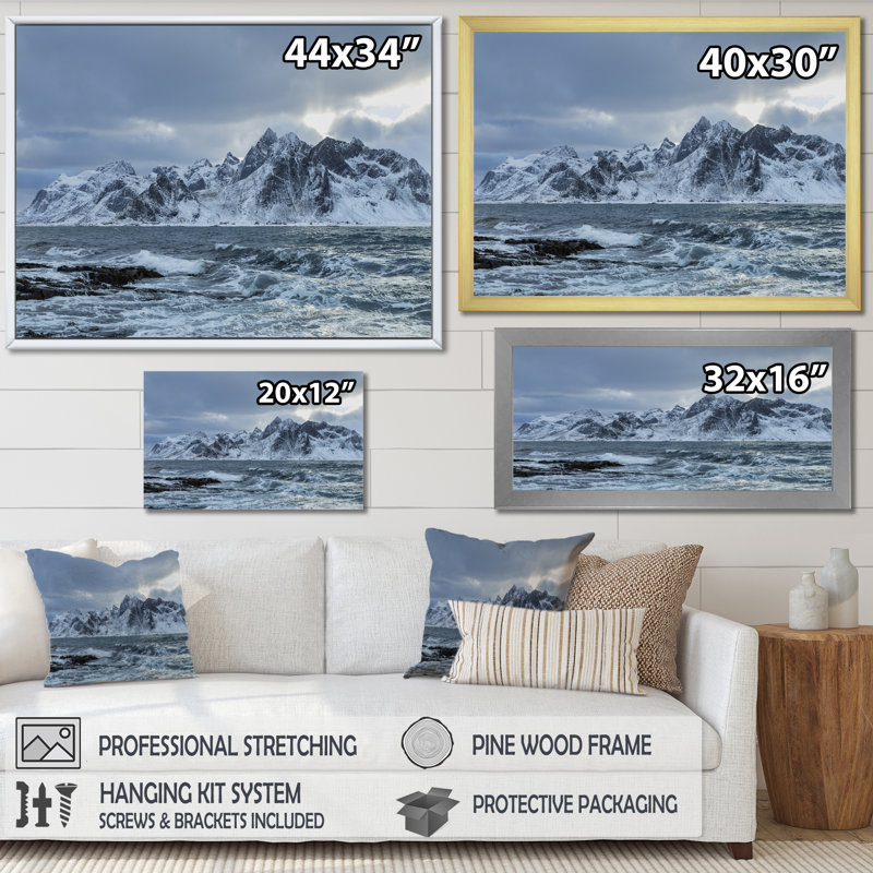 Dans le désert de l'Alaska I, H 30 po x l 40 po x P 1,5 po, Cadre flottant blanc