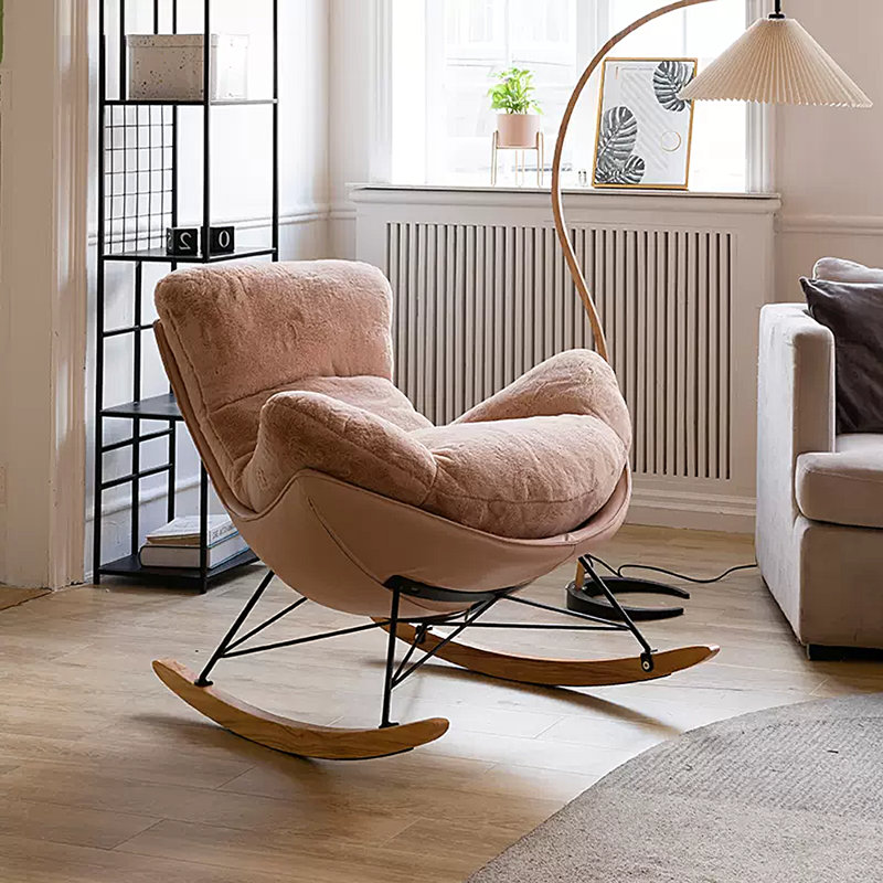 Chaise berçante moelleuse, Rose