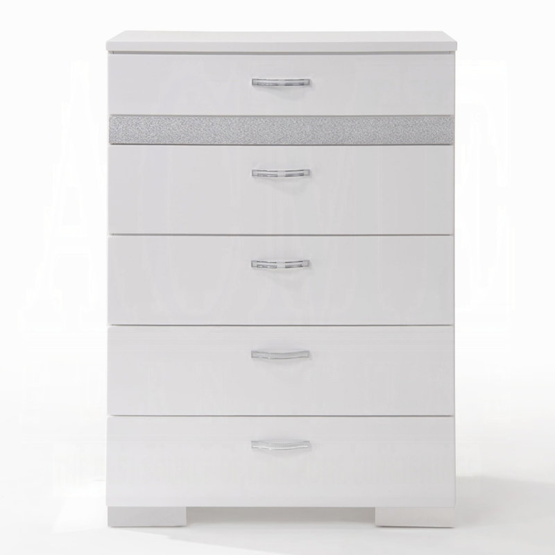 Naima II Chest