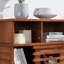 Buffet Farmhouse Lattice avec portes coulissantes, tablette réglable et rangement polyvalent pour les intérieurs modernes et rétro-129937206