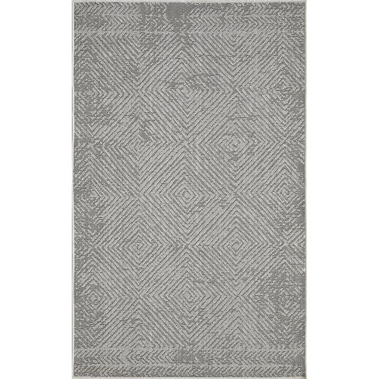 Jaagruti Washable Geometric Indoor / Outdoor Rug