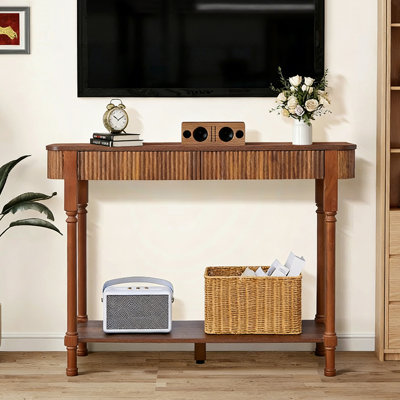 Console de style nordique simple et moderne.