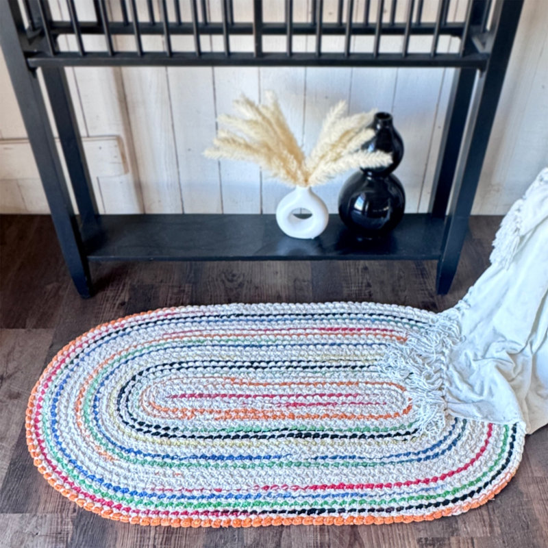 Azen, Oval 4' x 6'