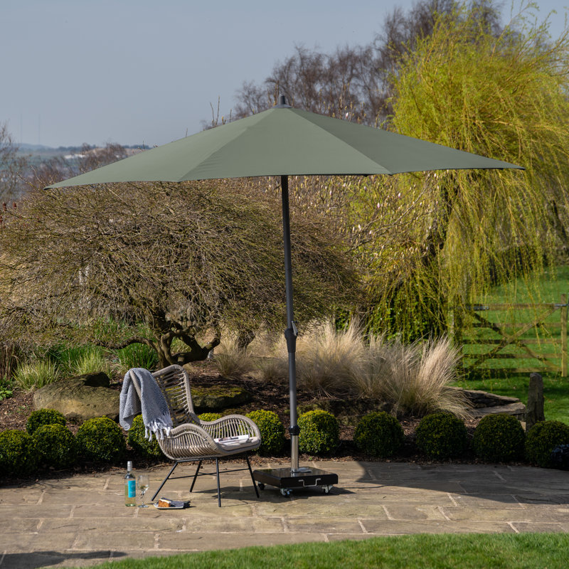 Hatten Riva Premium 3m Traditional Round Parasol, Black