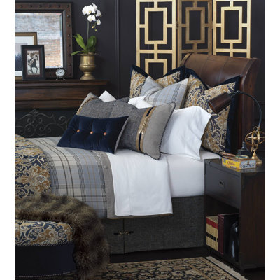 Arthur Comforter