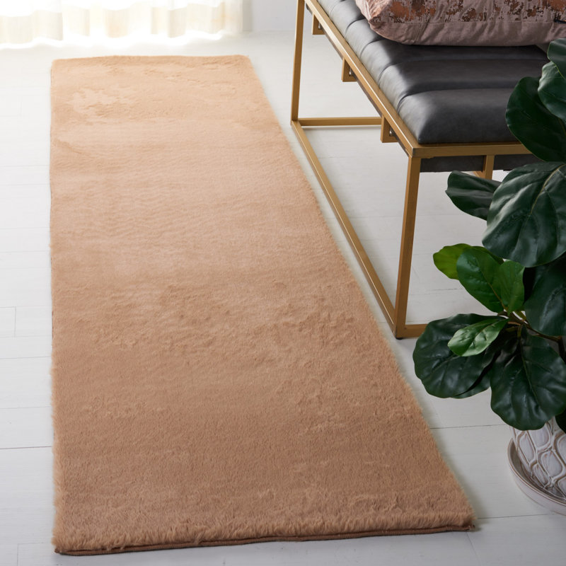 Machine Washable Performance Faux Rabbit Fur Solid Color Area Rug, Tapis de couloir 2 pi 3 po x 8 pi